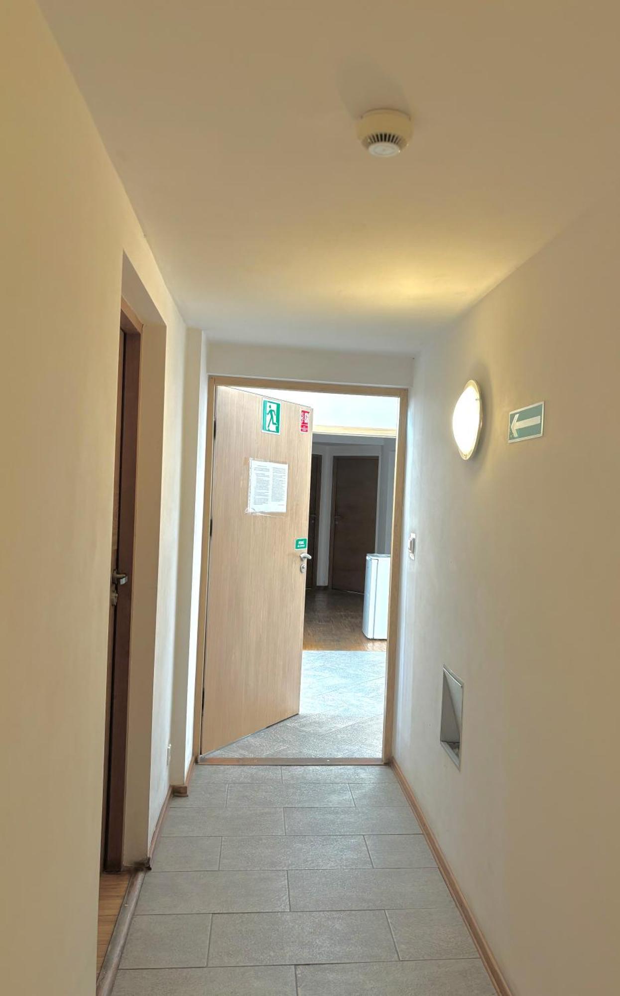 Hostel Nuove Frontiere Neisse Exterior foto